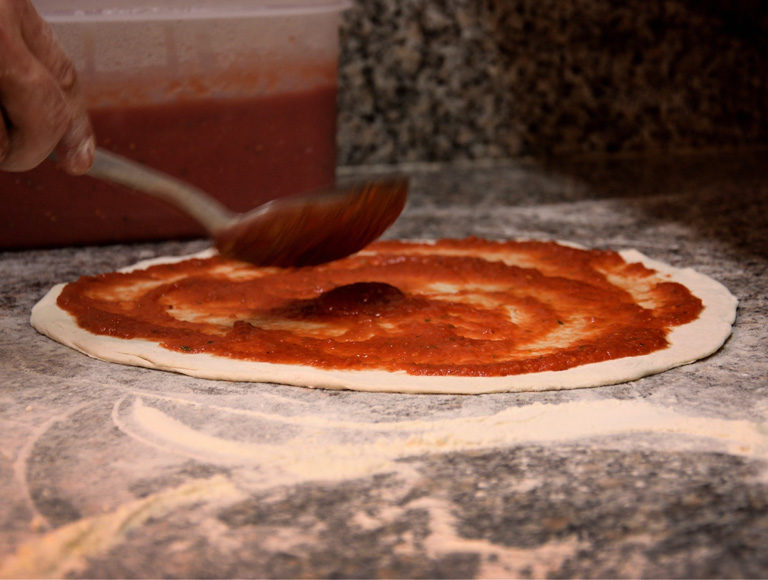 Pizza margherita pomodoro